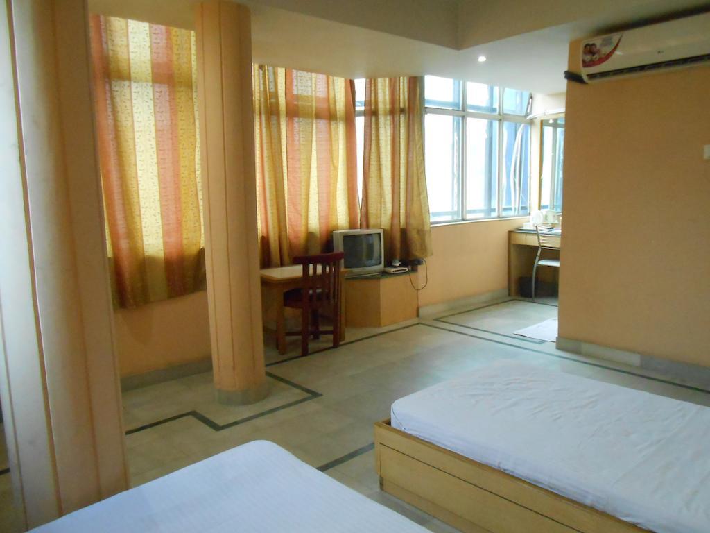 Kings Crown Salt Lake Kolkata Rom bilde