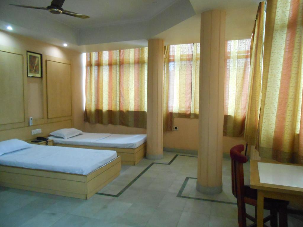 Kings Crown Salt Lake Kolkata Rom bilde